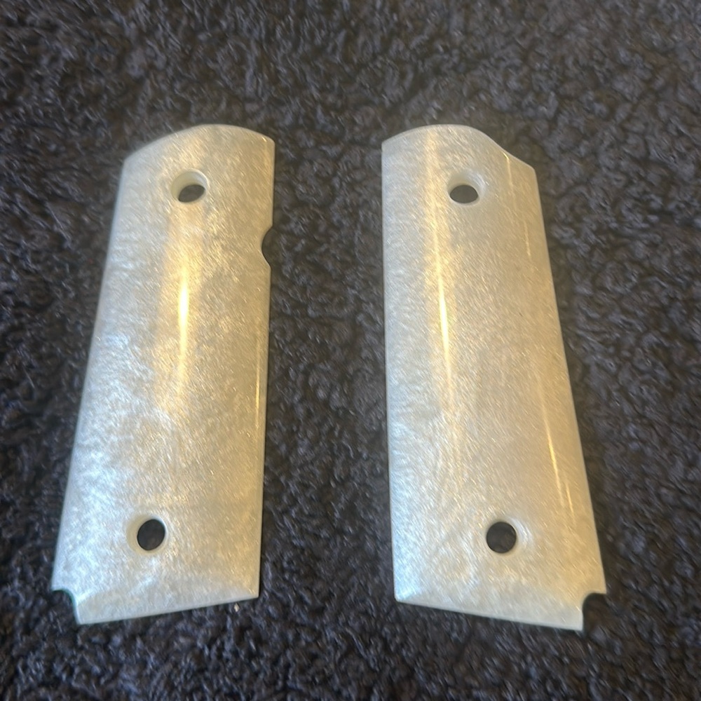 1911 Compact/ Officers gun grips. Faux Pearl color